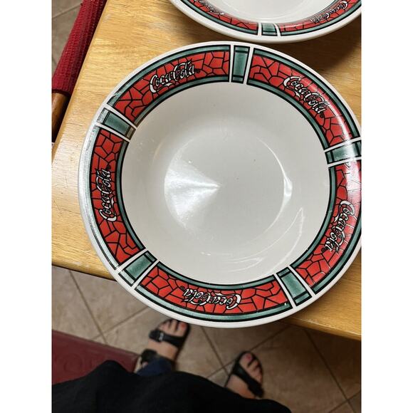 Gibson Designs Coca Cola Traditions Stained Glass Pattern Soup/Cereal Bowl 6 Set - Picture 4 of 9